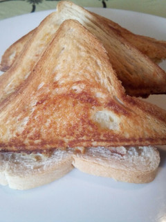 A picture of Crunchy egg sandwich.