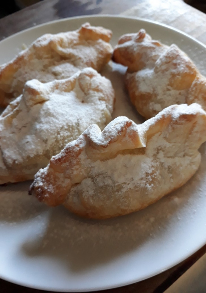 Una foto de Postre de manzana y canela
