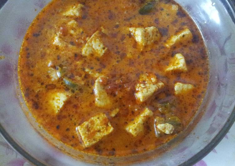 Recipe of Homemade Paneer methi curry