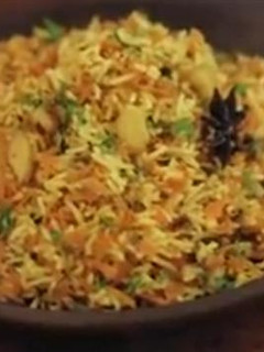 கேரட் ரைஸ் (Carrot rice recipe in tamil) செய்முறை முக்கிய புகைப்படம்