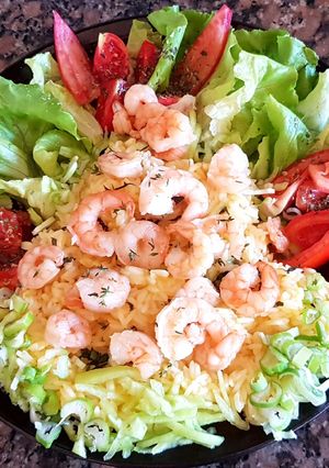 Una foto de Ensalada tibia de camarones. #nuevoshábitos