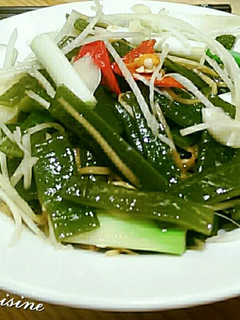 夏日爽口涼拌菜part12~ 涼拌薑絲海帶 的食譜成品照片