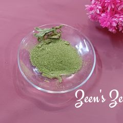 A picture of Homemade Celery Leaves Powder.