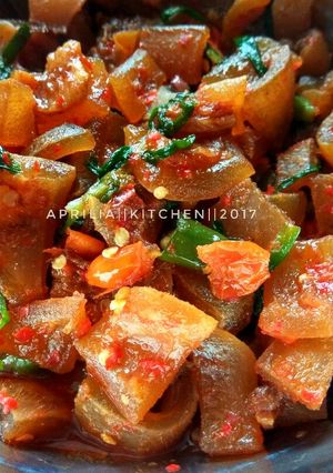 Foto resep Oseng pedass kikil/kulit sapi