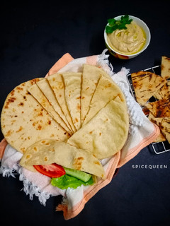 A picture of Pita Bread.