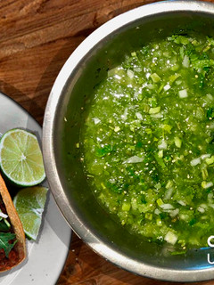Una foto de Salsa Verde Cruda