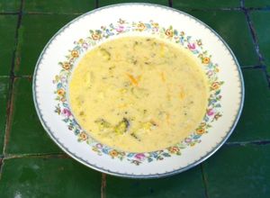 Una foto de Crema de brócoli con queso Edam