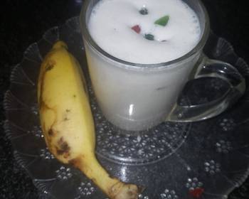 Easy Serving Recipe Banana milkshake Home Style