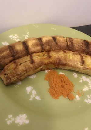A picture of Oven Roasted plantain/yagi.