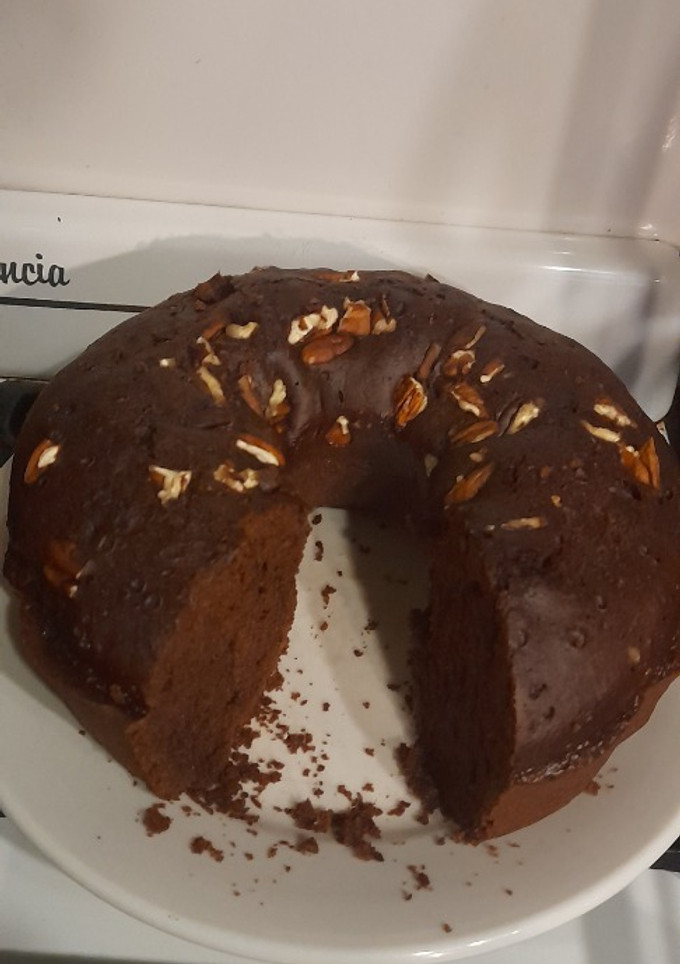 Una foto de Budín húmedo de chocolate con nueces