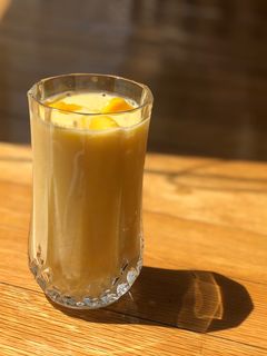 Una foto de Batido de mango 🥭 R.E.F.R.E.S.C.A.N.TE 🥭