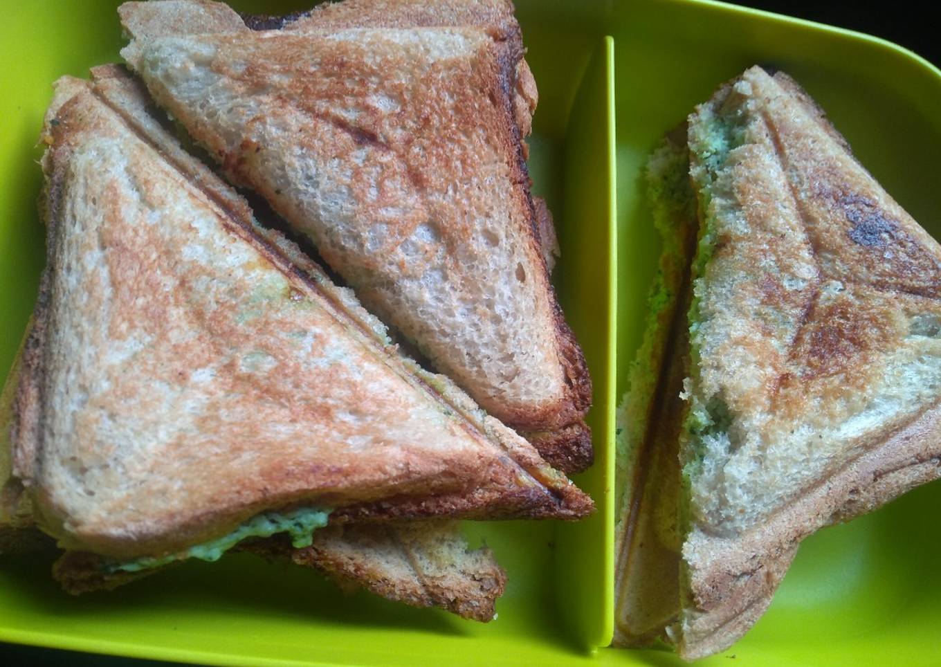 Peas sandwich