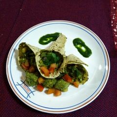 A picture of Chana papad roll.