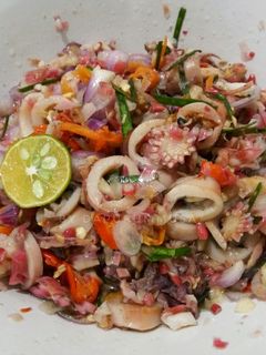 Foto resep Sambal Matah Cumi Asin Kecombrang