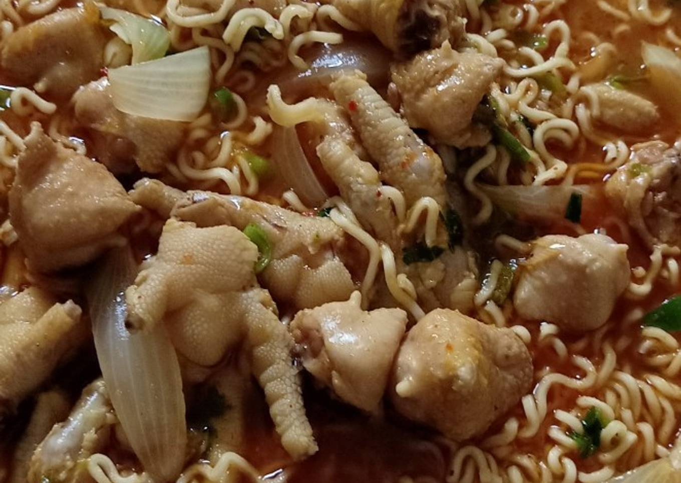 Mie ceker pedas