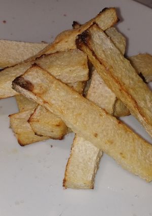 A picture of Jicama Fries.