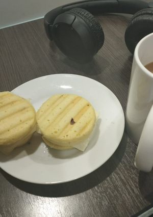 Una foto de Pancito de arroz y queso al microondas