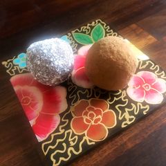 A picture of Bittersweet Prune Rum Balls.