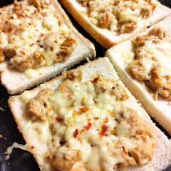 Peri Peri toast A picture of Peri Peri toast.