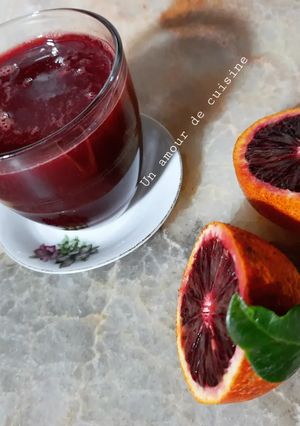 Une photo de Jus d'orange sanguine maison 🍹