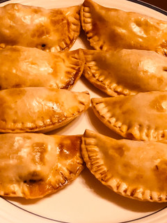Una foto de Empanadillas caseras al horno rellenas de pisto