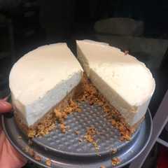 Cheesecake ala Rumahan রেসিপির প্রধান ছবি