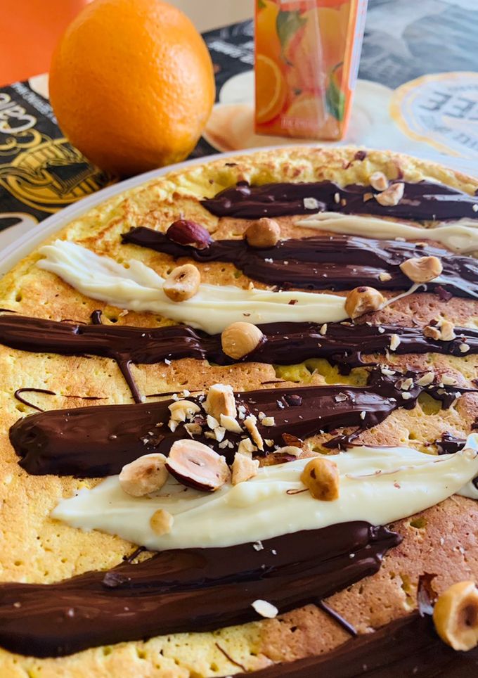 Una foto de Bizcocho de naranja en sartén 🥧🍊🍊