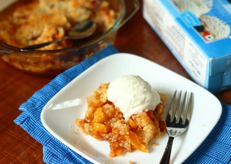 How to Make Speedy Pear and peach crisp