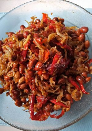 Foto resep Balado teri kacang pedas yummy