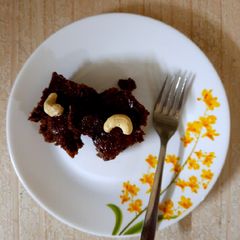 A picture of Cashew walnut brownies.