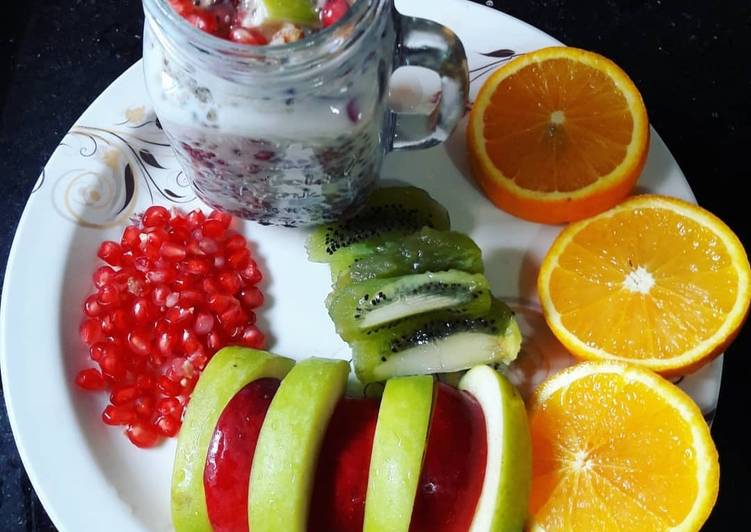 Recipe: Yummy Overnight Oats Smoothie