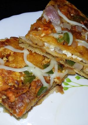 A picture of Tri-colour Indian Roti Pizza.