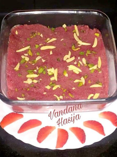 A picture of Strawberry Barfi...It's my Innovatie sweet and tangy barfi.