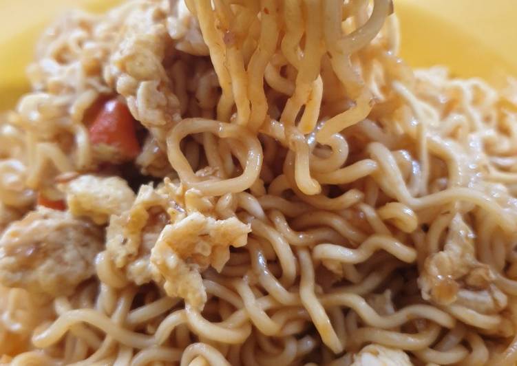 Resep Indomie Goreng Nyemek Pedas : Buat para pencinta ...