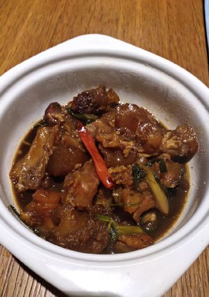 A picture of Braised Beef Fat.
