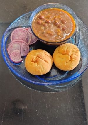 लिट्टी (Litti recipe in hindi) रेसिपी मुख्य फोटो