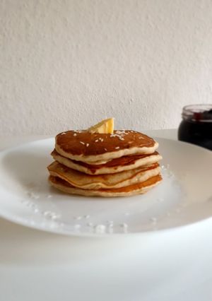 A picture of Banana pancake (no milk/ no egg) with sourdough starter discard.