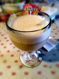 Una foto de Licuado de plátano y chocolate