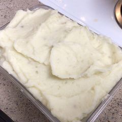 A picture of Mashed Potatoes.