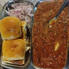 A picture of Masala pav.