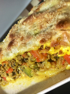 Una foto de EMPANADA DE CARNE PICADA Y VERDURAS 😋🙌🏼😋