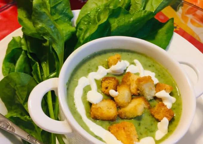 Easiest Way to Prepare Award-winning Kitchen garden Spinach 🍜 soup