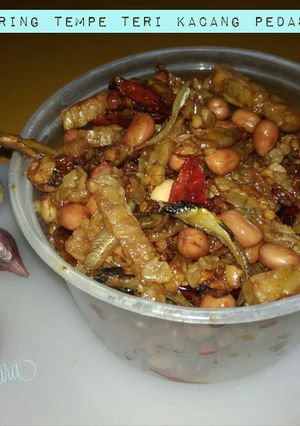 Foto resep Kering tempe, Teri, kacang Pedas manis