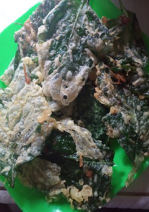 Foto resep Kiripik bayam / goreng bayam