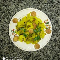 A picture of Aloo gobhi.