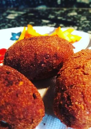 হাঁসের ডিমের ডেভিল (haser dimer devil recipe in Bengali) রেসিপির প্রধান ছবি