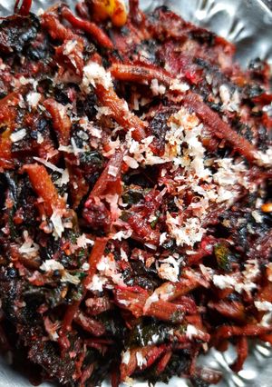 লাল শাক (laal shak recipe in Bengali) রেসিপির প্রধান ছবি