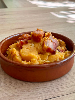Una foto de Patatas revolconas
