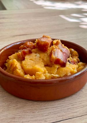 Una foto de Patatas revolconas