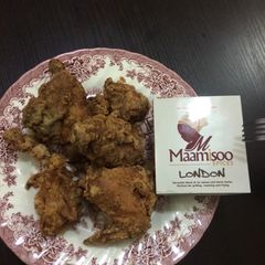 A picture of Maamisoo Fried Chicken .